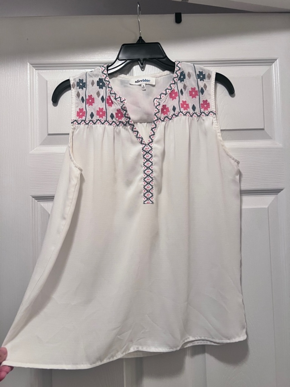 Alice Blue Cream Sleeveless Embroidered V-Neck Camisole